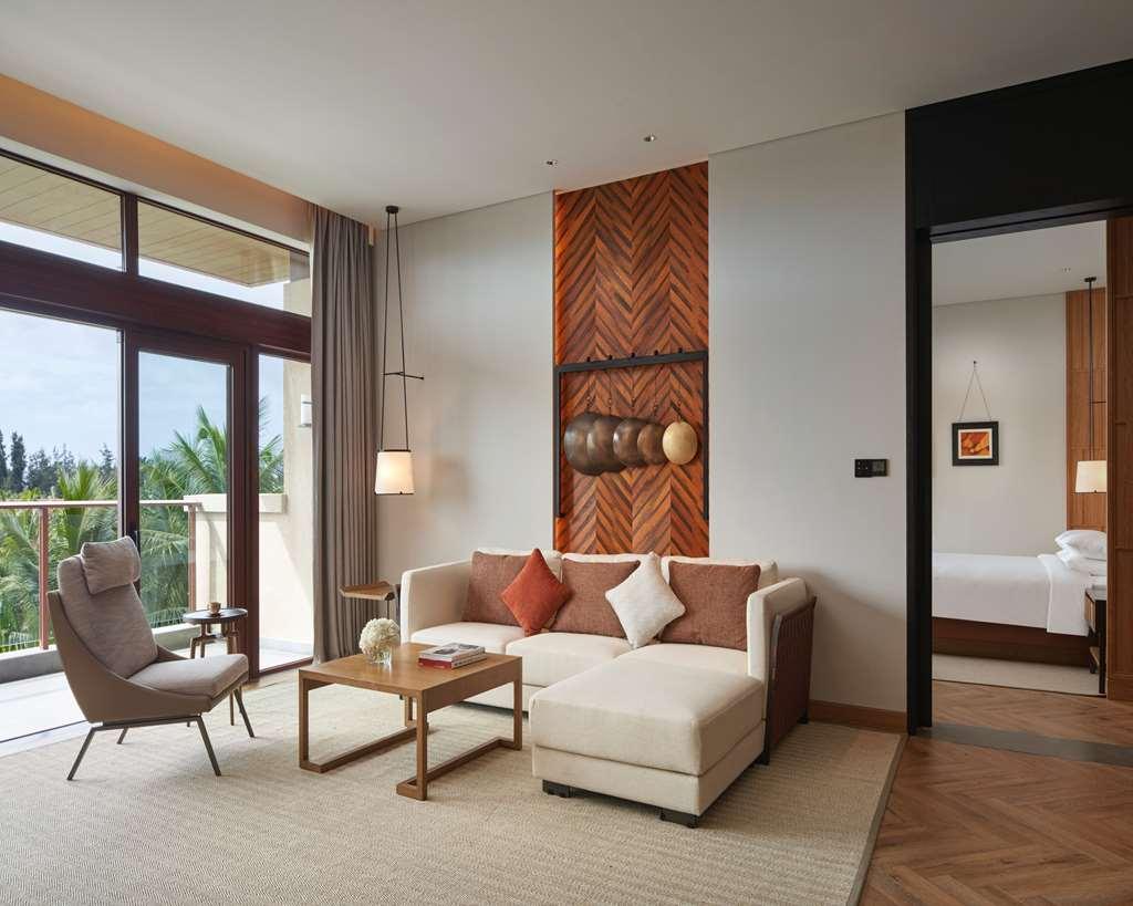Grand Hyatt Shenzhou Peninsula Hotel Wanning Cameră foto